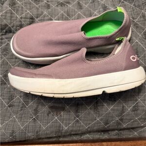 OOFOS Women's Purple Slip-On Athletic Shoes